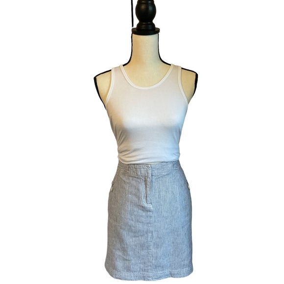 Dalia Pinstriped Mini Skirt Size 4 - Picture 3 of 5